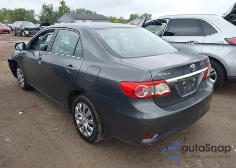 2013 Toyota Corolla Le z USA, uszkodzony, nr VIN 2T1BU4EE2DC127854